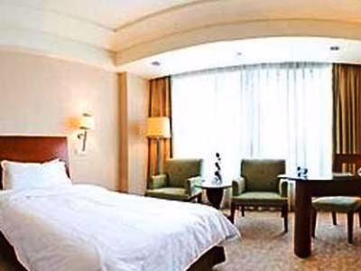 Jin Jiang Shenzhen Airlines3