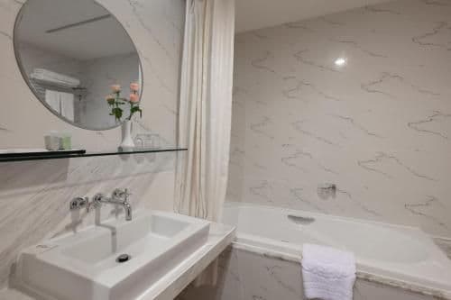 Deluxe View Double Room