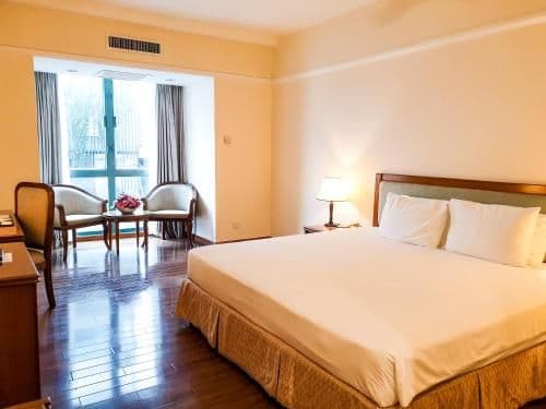 Deluxe Double or Twin Room
