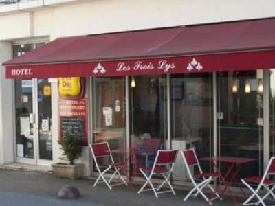 Les Trois Lys Les Trois Lys