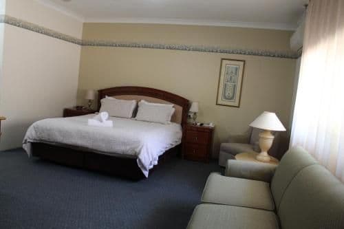 Superior King Room