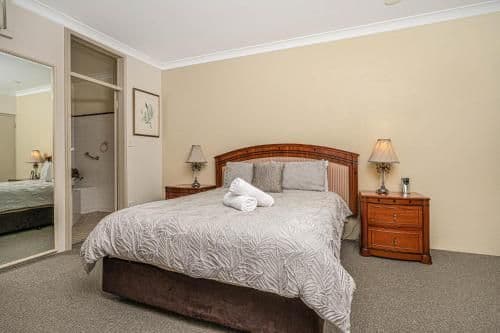 Luxury Suite with Spa Bath