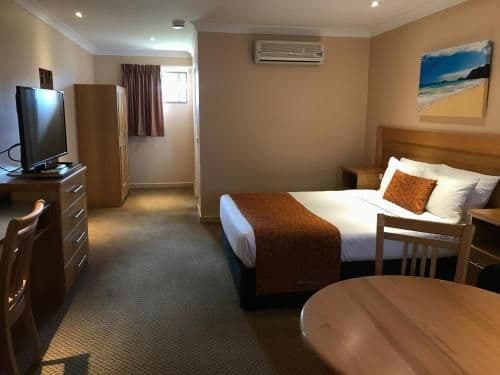 Executive Queen Room