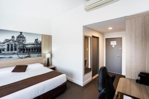 Superior King Room