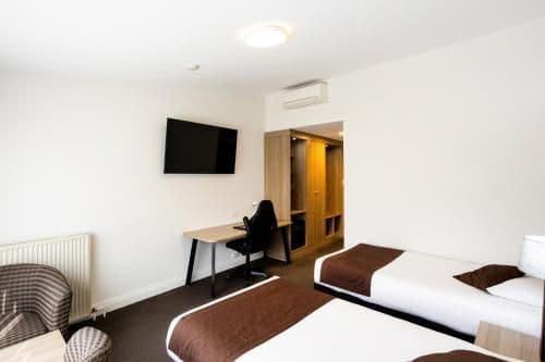 Standard Twin Room