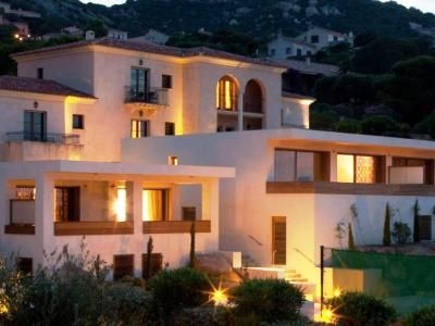 La Villa0