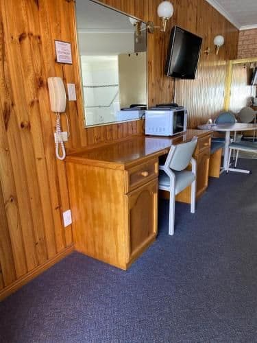 Deluxe Twin Room - Disability Access