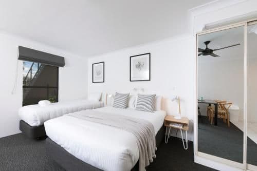 Standard Twin Room