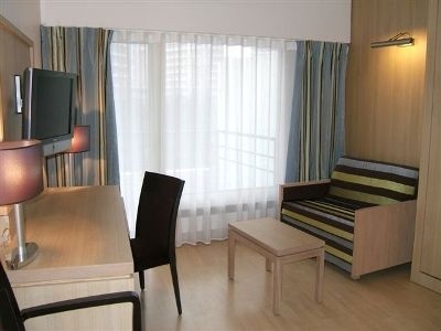 Residhome Paris Massy4