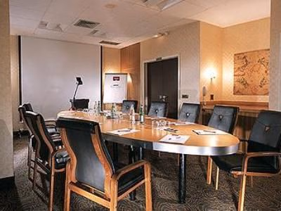 Mercure Nantes Central0