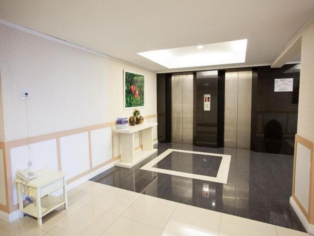 เบย์ โฮเทล ศรีนครินทร์ (Bay Srinakarin Hotel)1