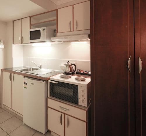 Deluxe Queen Studio with Kitchenette