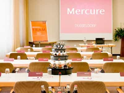 Mercure Duesseldorf City Center Mercure Duesseldorf City Center