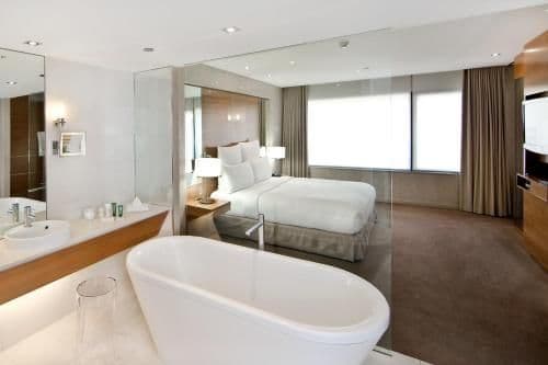 King Hilton Suite
