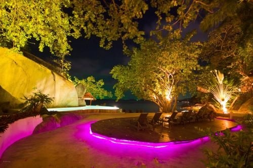 เบย์เลาจ์แอนด์รีสอร์ท (The Bay Resort & Restaurant)2