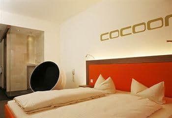 Cocoon Stachus Cocoon Stachus