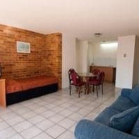 Islander Resort Hotel1
