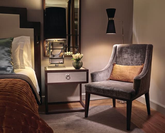 SUITE EXECUTIVE