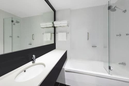 King Club Suite - Driftwood Social Club