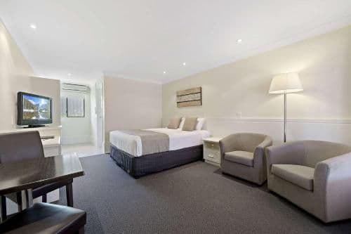 Superior Queen Room
