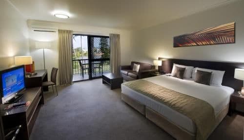 Deluxe King Room