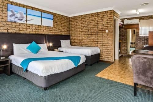 Kitchenette Room