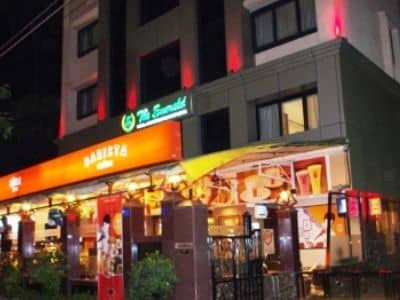 Emerald Htl And Executive Apartments (T) Emerald Htl And Executive Apartments (T)
