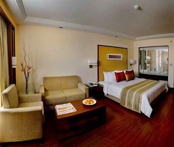 พาร์ค อินน์ กูโกน (Park Inn Gurgaon)2