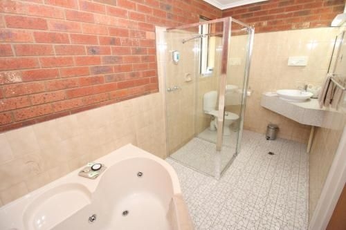 Pevensey Motor Lodge3
