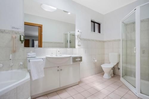 Comfort Inn May Park4