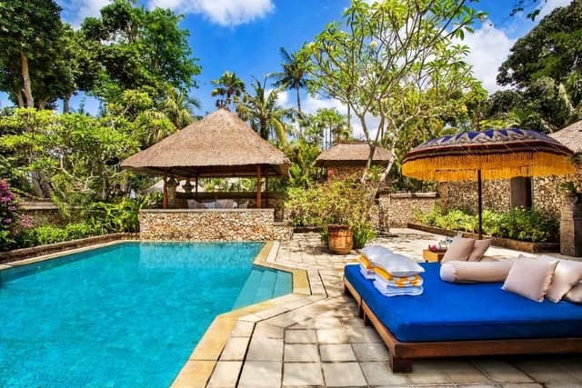 VILLA GARDEN VIEW