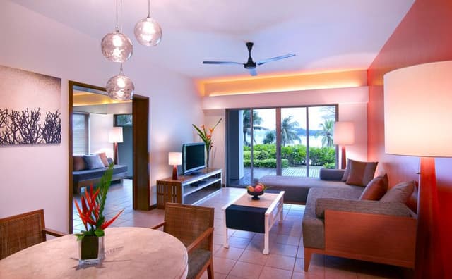 SUITE TWO BEDROOMS