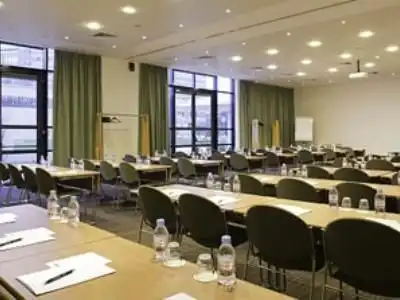Ibis Jakarta Slipi Ibis Jakarta Slipi