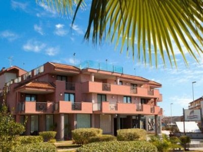 Marina Palace0