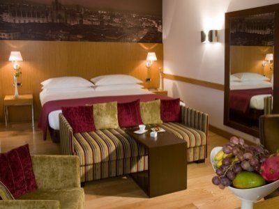 สตาร์โฮเต็ล ทัวริสท์ (Starhotels Tourist)2