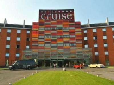 Cruise1