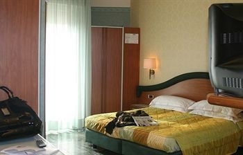 Patrizia And Residence2