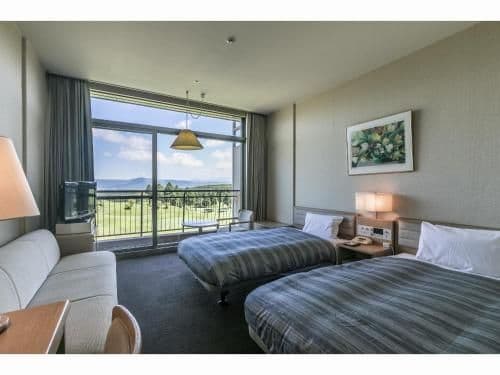Twin Room with Mountain View - Smoking