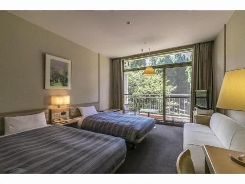 Twin Room - Non-Smoking