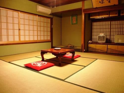 Japanese-Style Twin Room with Shared Bathroom