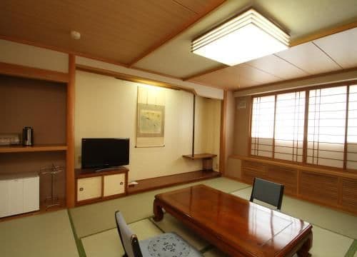 Japanese-Style Room