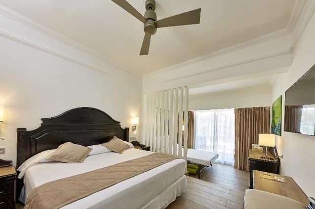JUNIOR SUITE WITH VIEWS