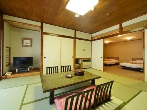 Twin Room with Tatami Area - Non-Smoking