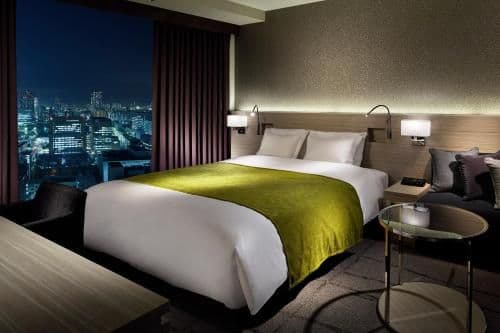 Deluxe King Room - Non-Smoking