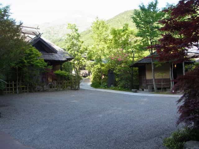 Yufuin Hoteiya
