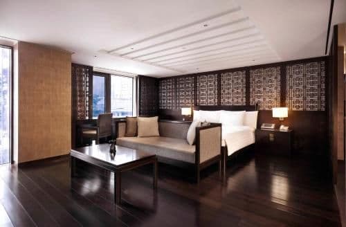 Banyan room