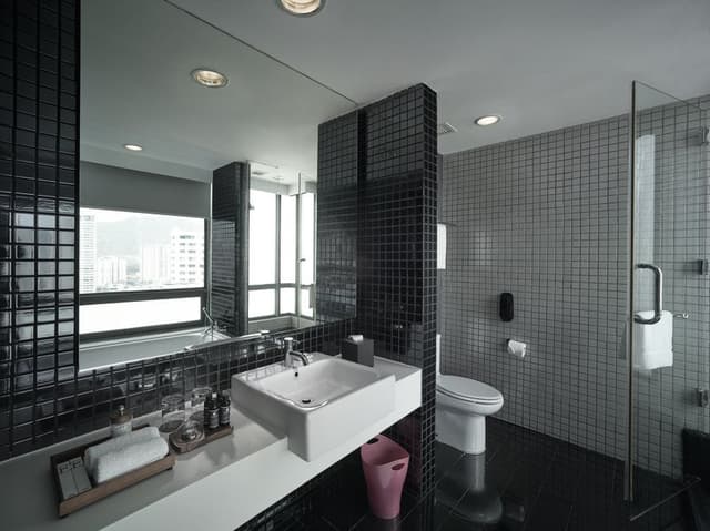 DOUBLE TWO BEDROOMS