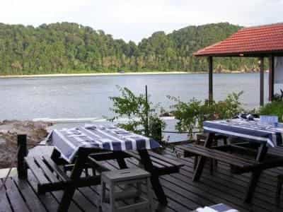 Gem Island Resort And Spa Gem Island Resort And Spa