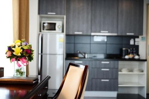 Deluxe One-Bedroom Suite