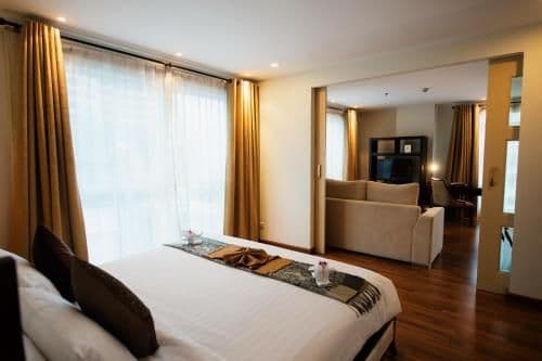 Deluxe One-Bedroom Suite